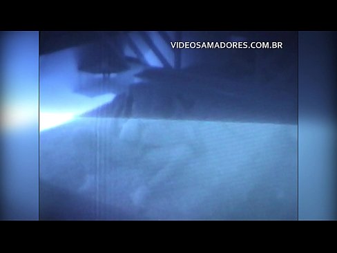 ❤️ Mari fim fime madanm vwazen epi li dekouvri li se yon kuckold Videyo sèks nan nou ☑