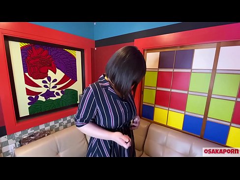 ❤️ Kuti Japonè ak gwo tit masturbe ak jwèt sèks epi li gen yon orgasm. Li pale nan yon entèvyou sou eksperyans mèrdik li. Tèt gwo ak chat pwale plen jemi byen fò. Osakaporn Videyo sèks nan nou ☑