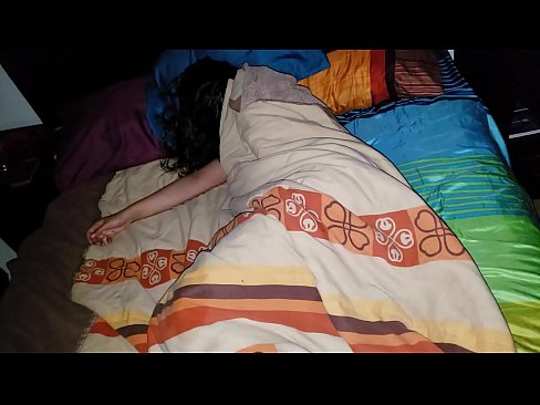 ❤️ Stepson ap reprimande jenn bèlmè li pandan l ap dòmi. Videyo sèks nan nou ☑